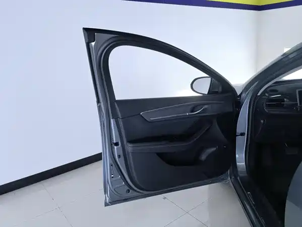 BYD Destroyer 05 2025