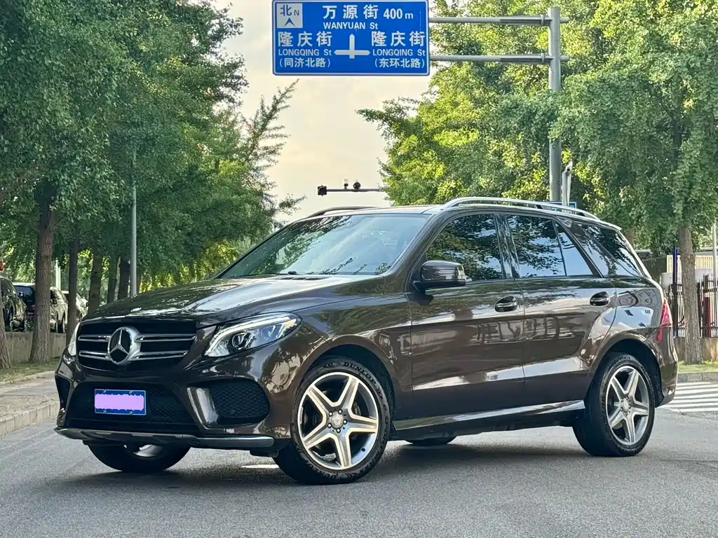 Mercedes-Benz GLE 2016