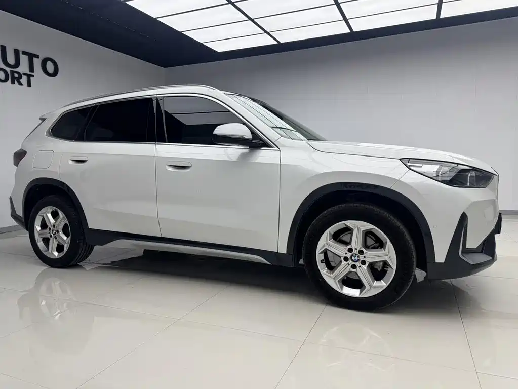 BMW X1 2023