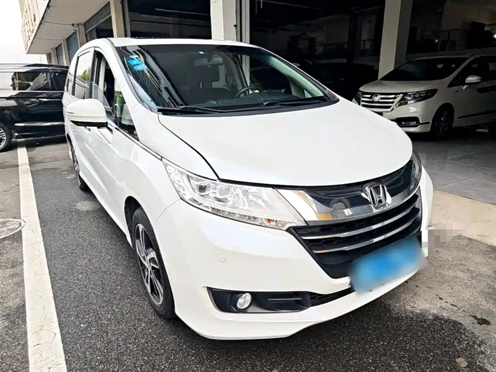Honda Odyssey 2016 — фото 4