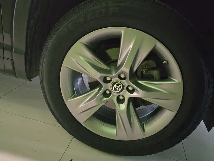 Toyota Highlander 2020