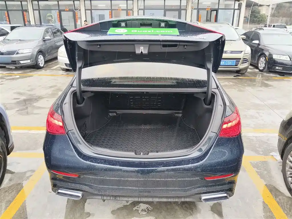 Mercedes-Benz C-Class 2023 — фото 14