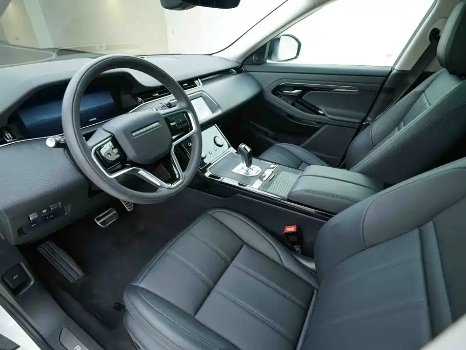Land Rover Range Rover Evoque 2023 — фото 10
