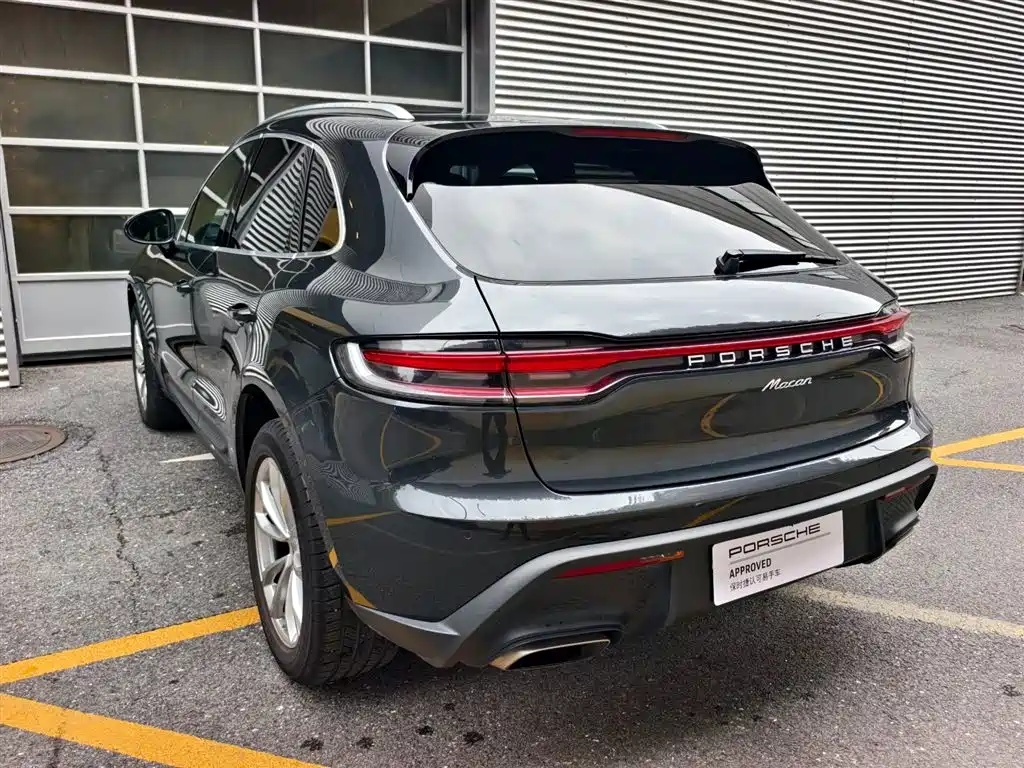 Porsche Macan 2023 — фото 6