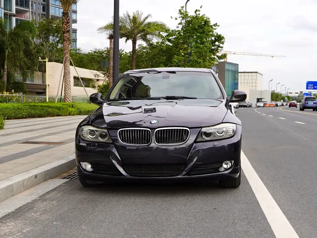 BMW 3 Series 2012 — фото 2