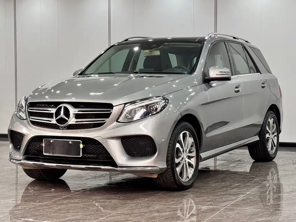 Mercedes-Benz GLE 2016 — фото 1