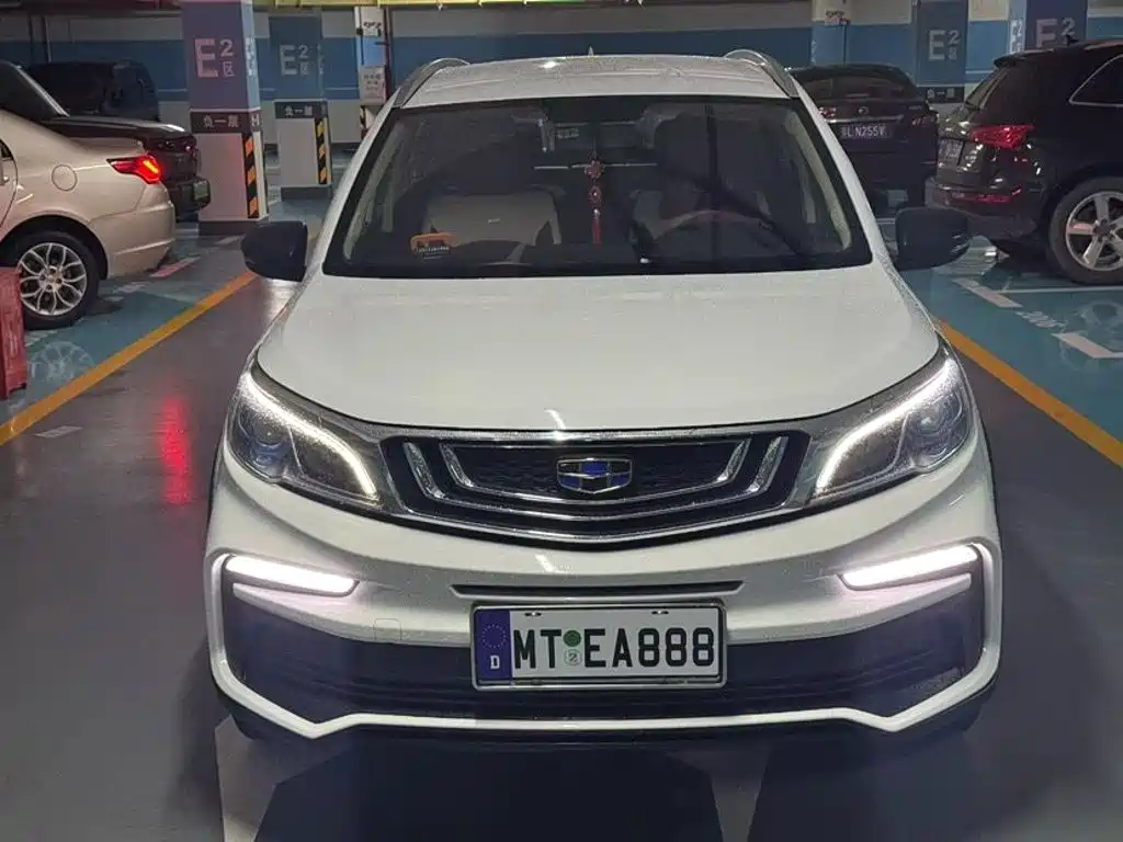 Geely Vision X3 2020 — фото 2