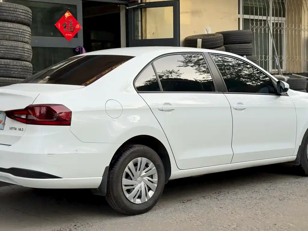 Jetta VA3 2023