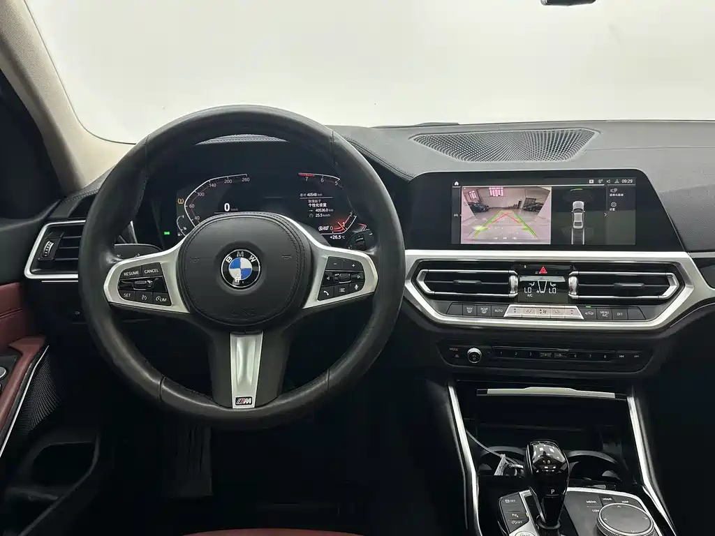 BMW 3 Series 2022 — фото 11