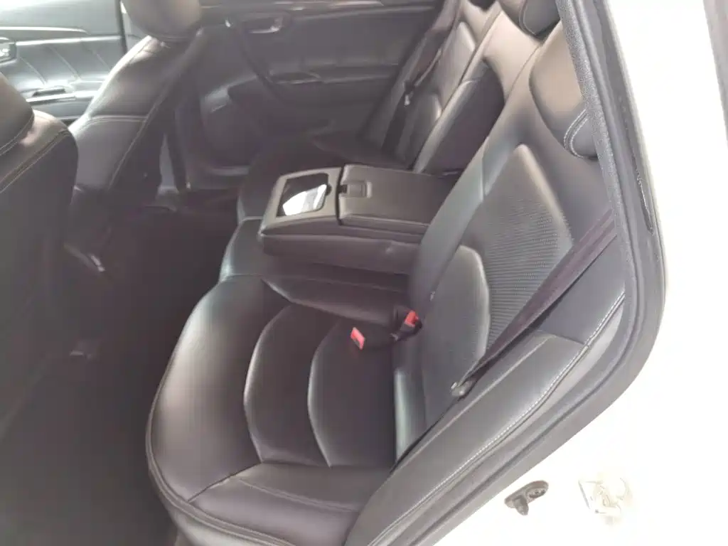 GAC Motor Trumpchi GA6 2016 — фото 14