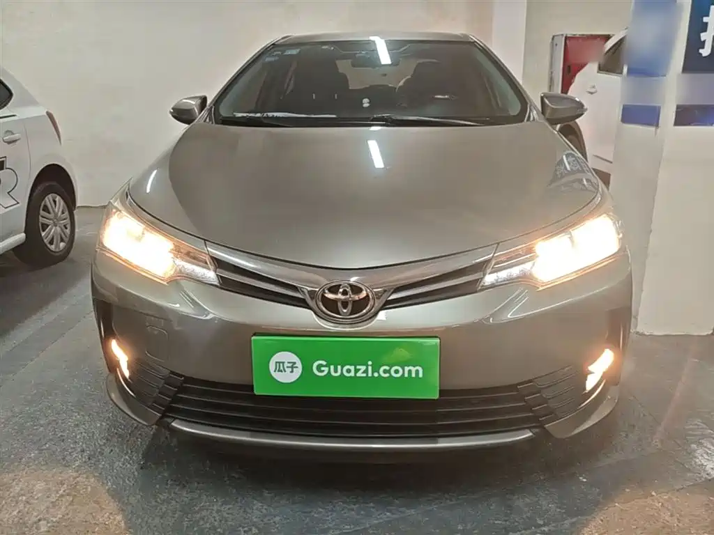 Toyota Corolla 2019 — фото 3