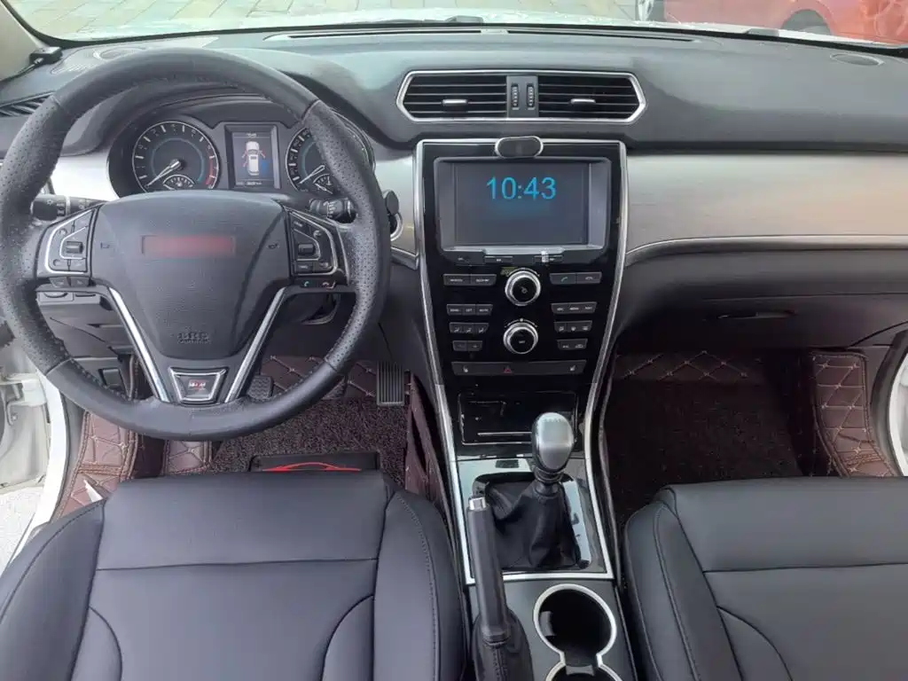 Haval H2 2015 — фото 10
