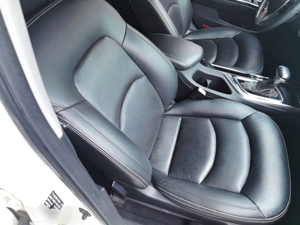 GAC Motor Trumpchi GA6 2016 — фото 21