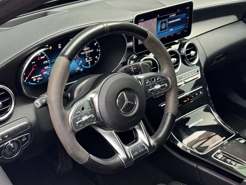 Mercedes-Benz C-Class AMG 2020 — фото 17