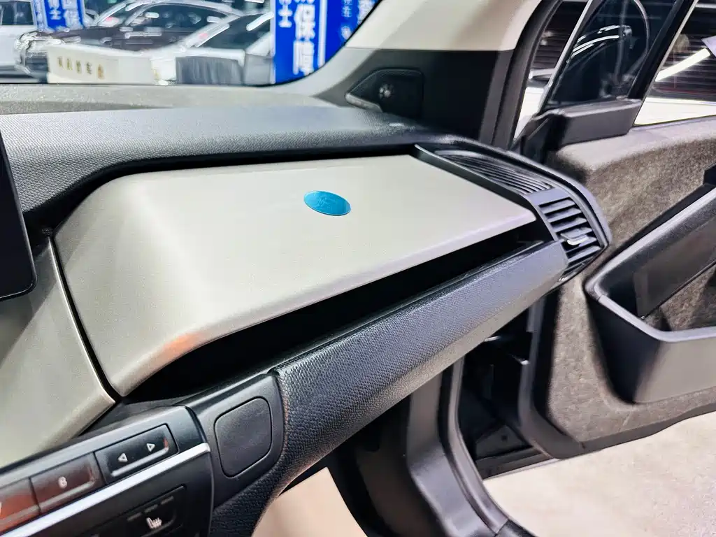 BMW i3 2019 — фото 38