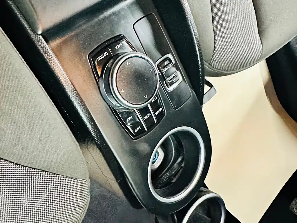 BMW i3 2019 — фото 32