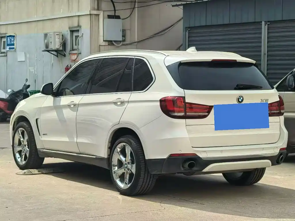 BMW X5 2015 — фото 7