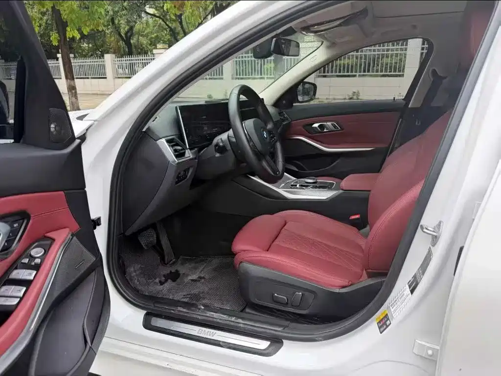 BMW i3 2023