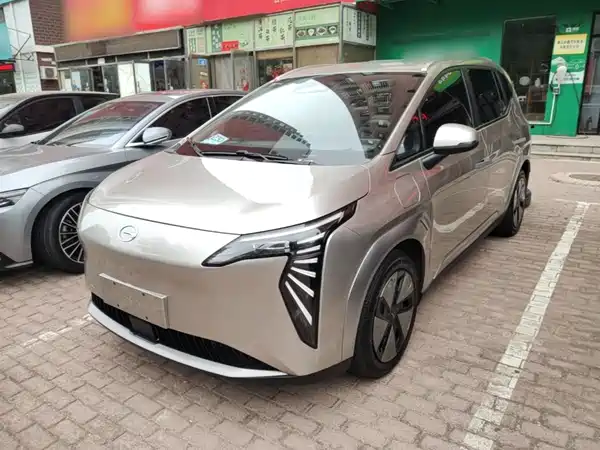 Aion Y 2025