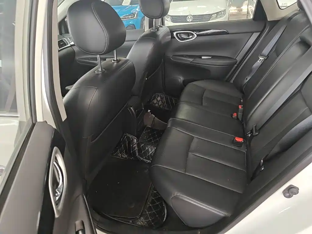 Nissan Sylphy 2019 — фото 17
