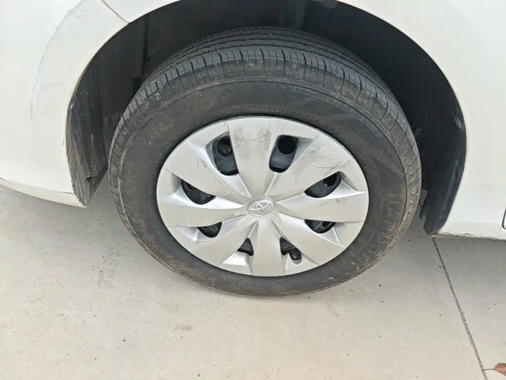 Toyota Vios 2015 — фото 23