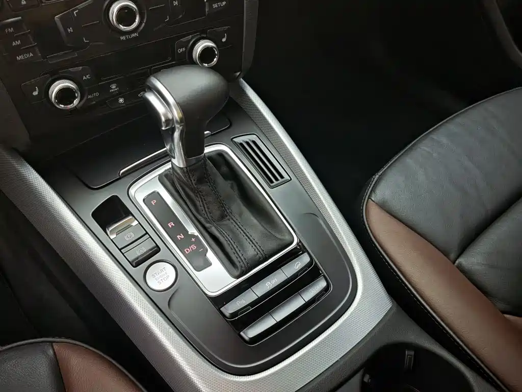 Audi Q5 2018 — фото 12
