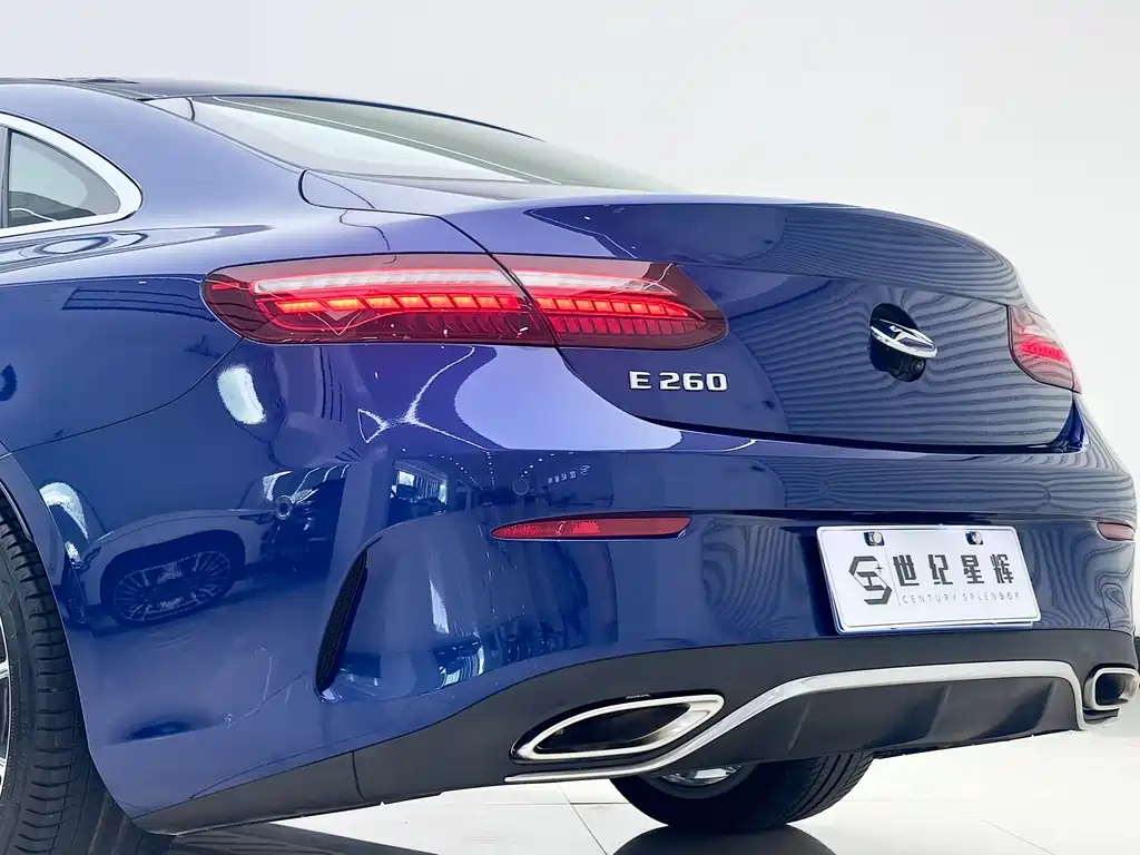 Mercedes-Benz E-Class 2021 — фото 11