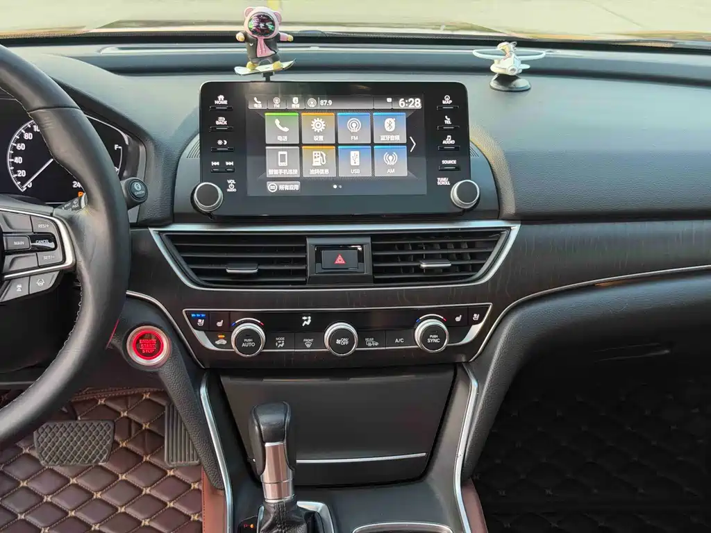 Honda Accord 2018 — фото 14