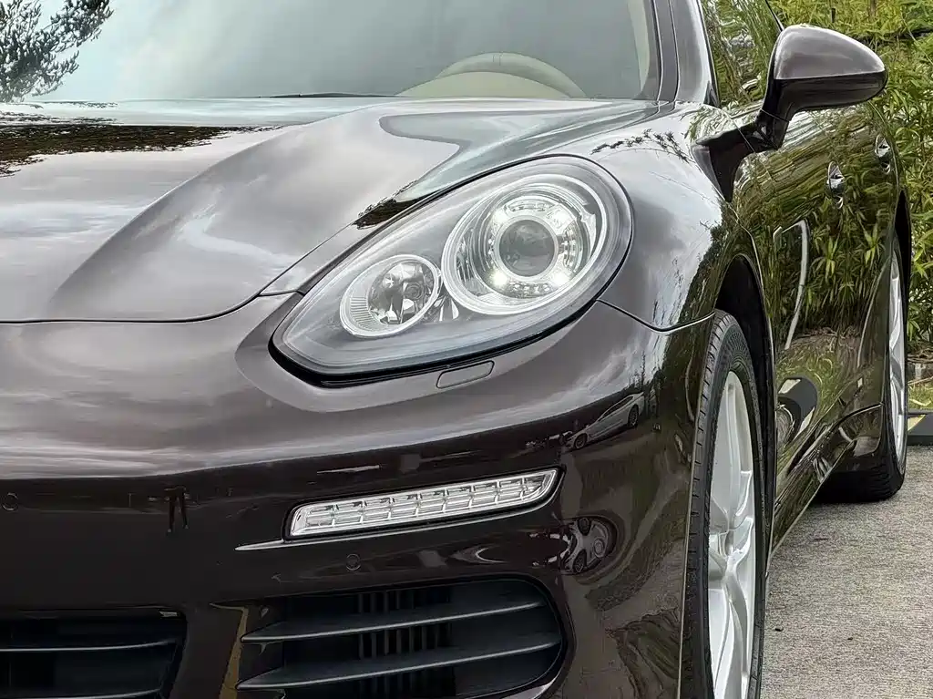 Porsche Panamera 2016 — фото 11
