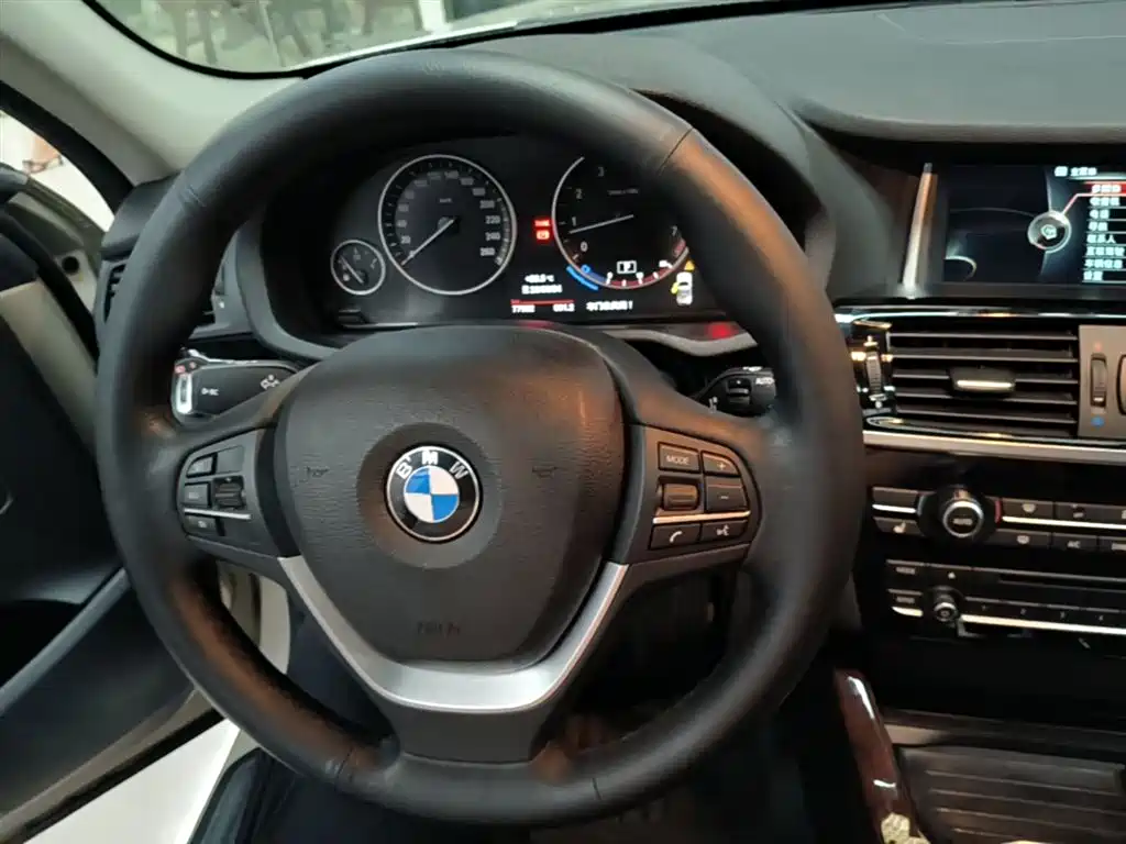 BMW X3 2015 — фото 11