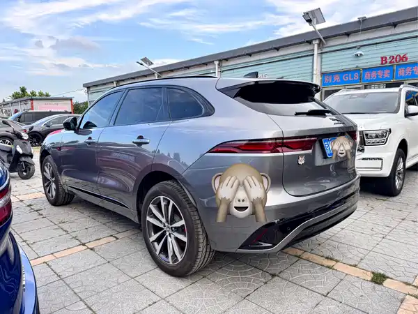 Jaguar F-PACE 2024
