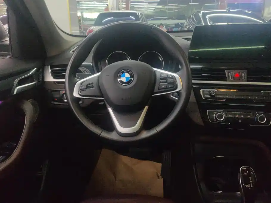 BMW X1 2021 — фото 15