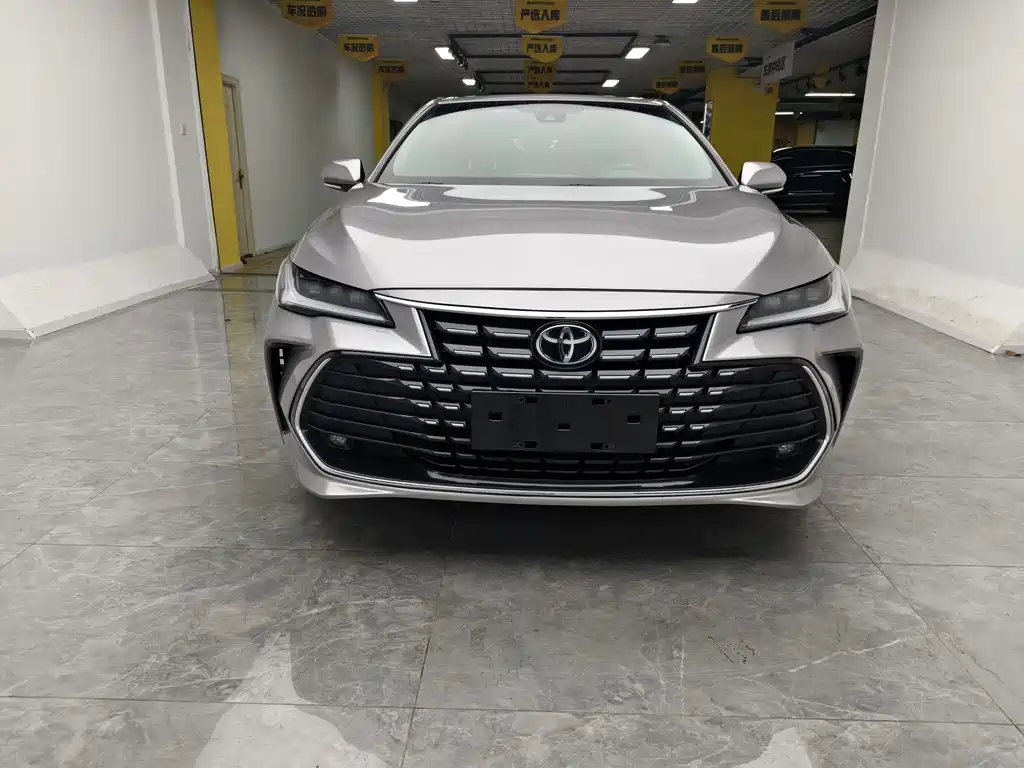 Toyota Avalon 2022