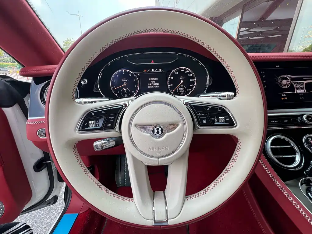 Bentley Continental 2023