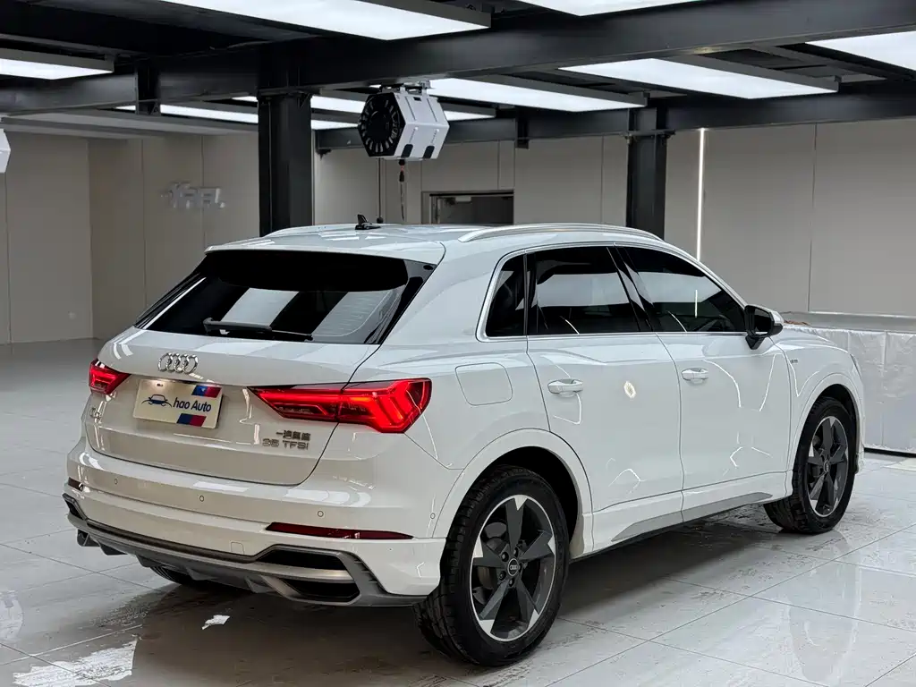 Audi Q3 2022 — фото 6
