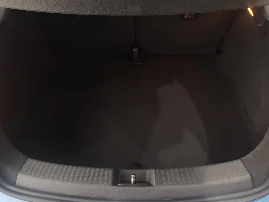 Volkswagen Beetle 2019