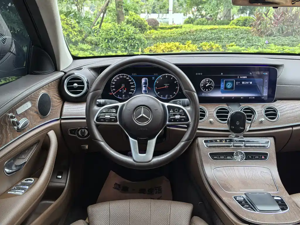 Mercedes-Benz E-Class 2019