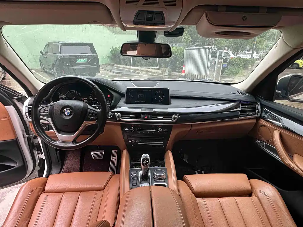 BMW X6 2020 — фото 11