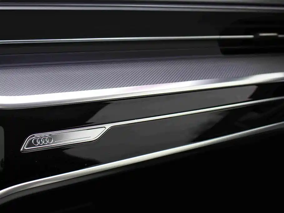 Audi A6L 2024 — фото 9
