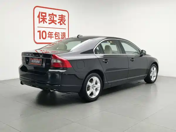 Volvo S80L 2012