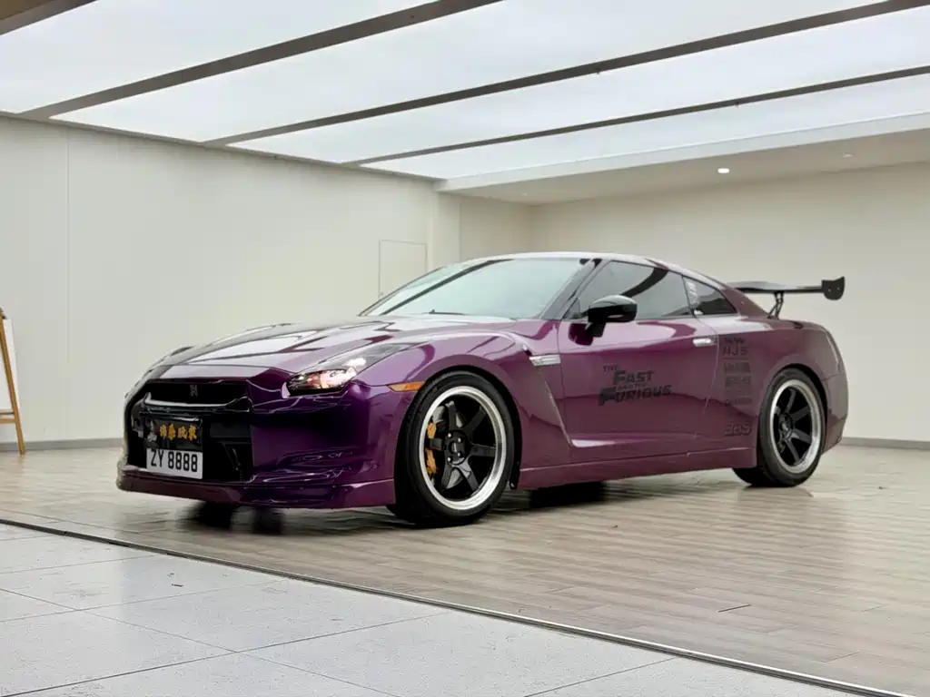 Nissan GT-R 2010