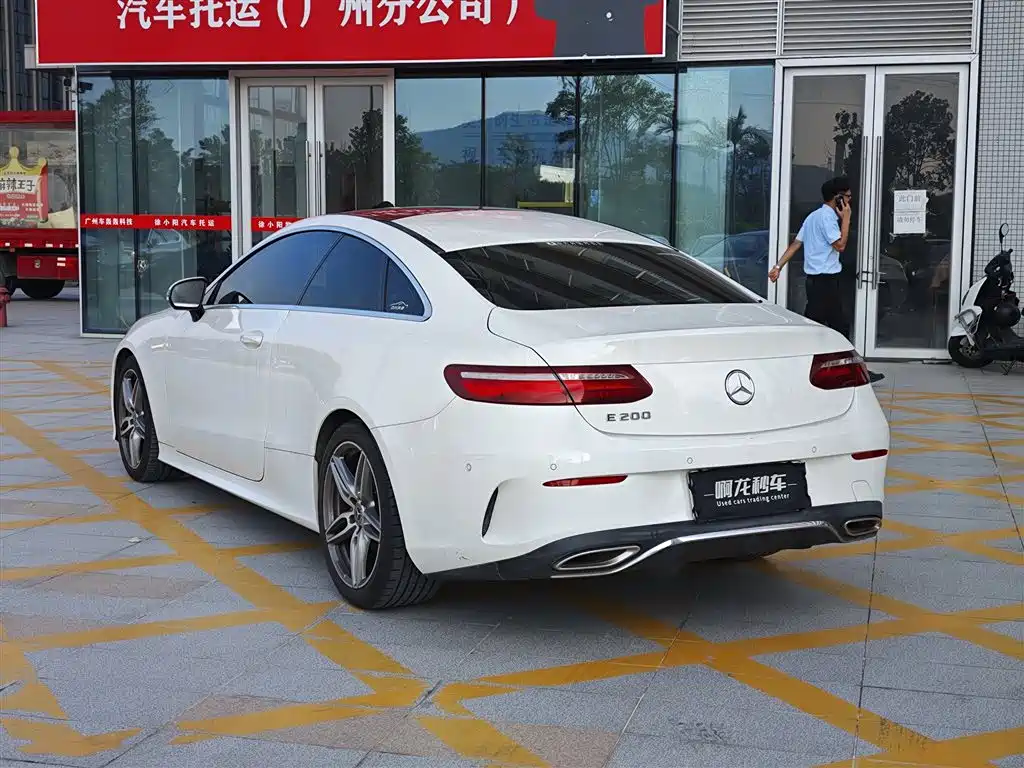 Mercedes-Benz E-Class 2018