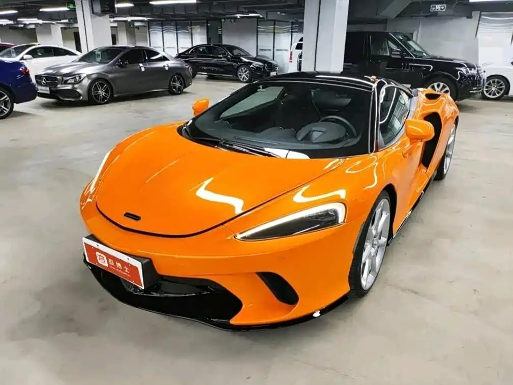 McLaren GT 2022
