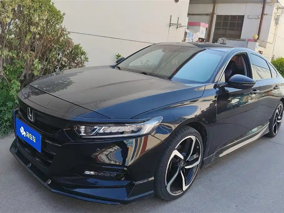 Honda Accord 2020 — фото 1