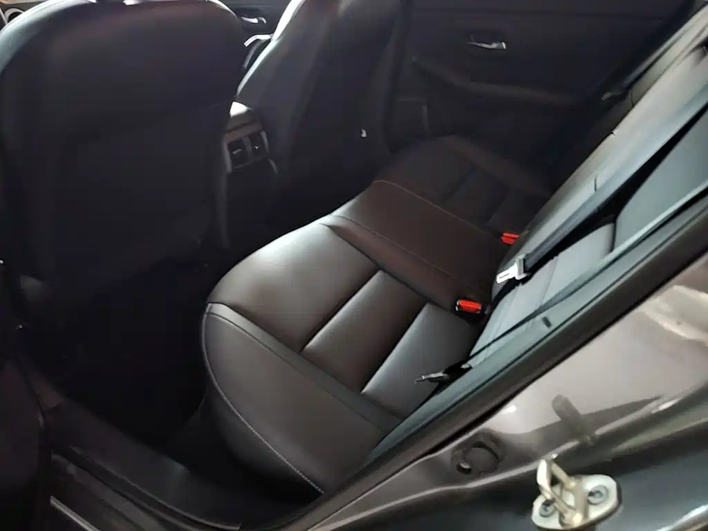 Nissan Sylphy 2022 — фото 17