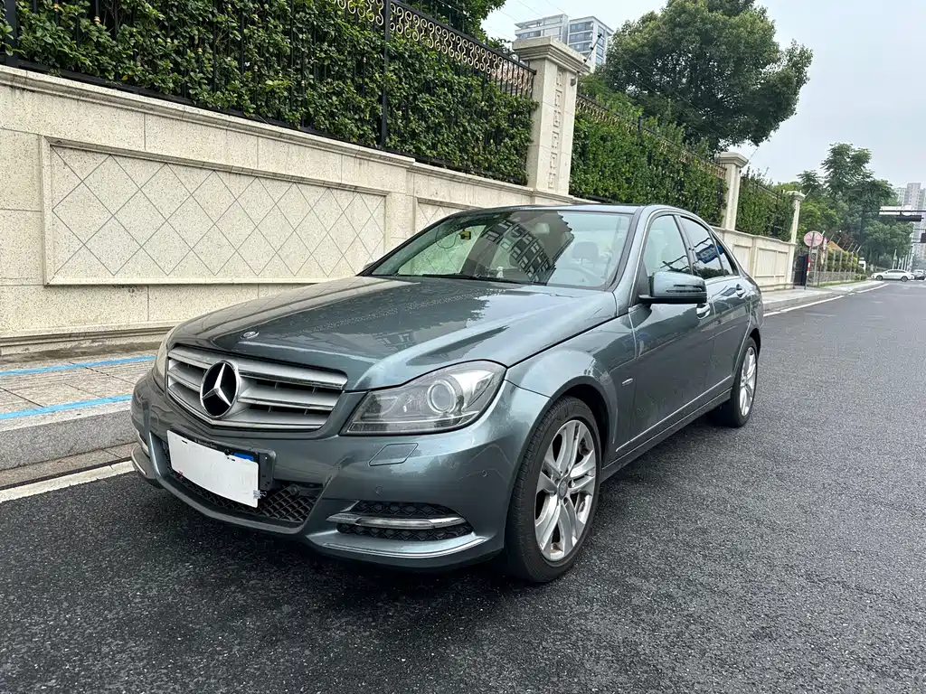 Mercedes-Benz C-Class 2012