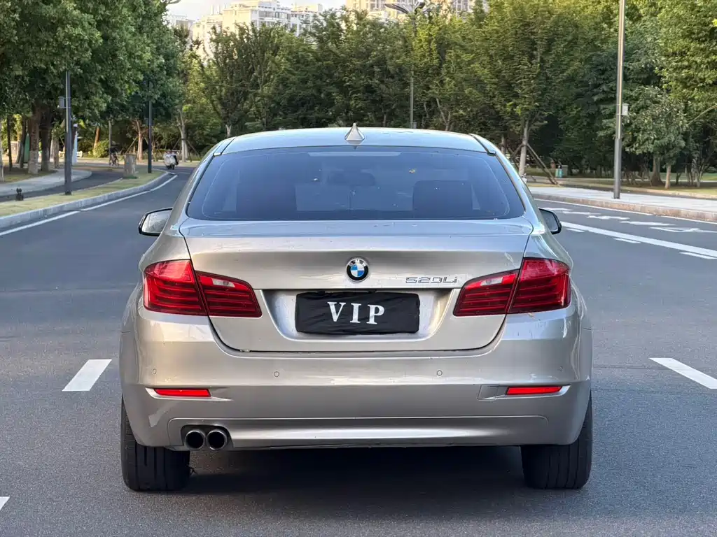BMW 5 Series 2016