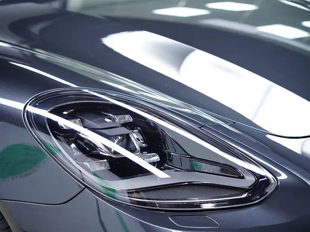 Porsche Panamera 2017 — фото 17