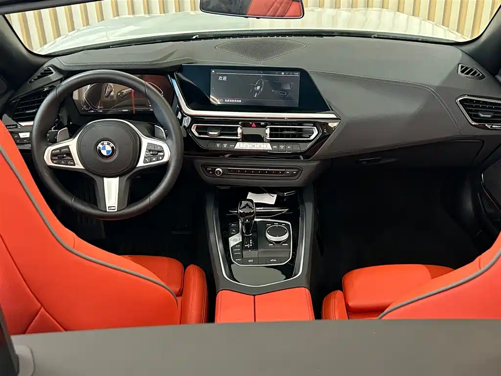 BMW Z4 2025 — фото 9
