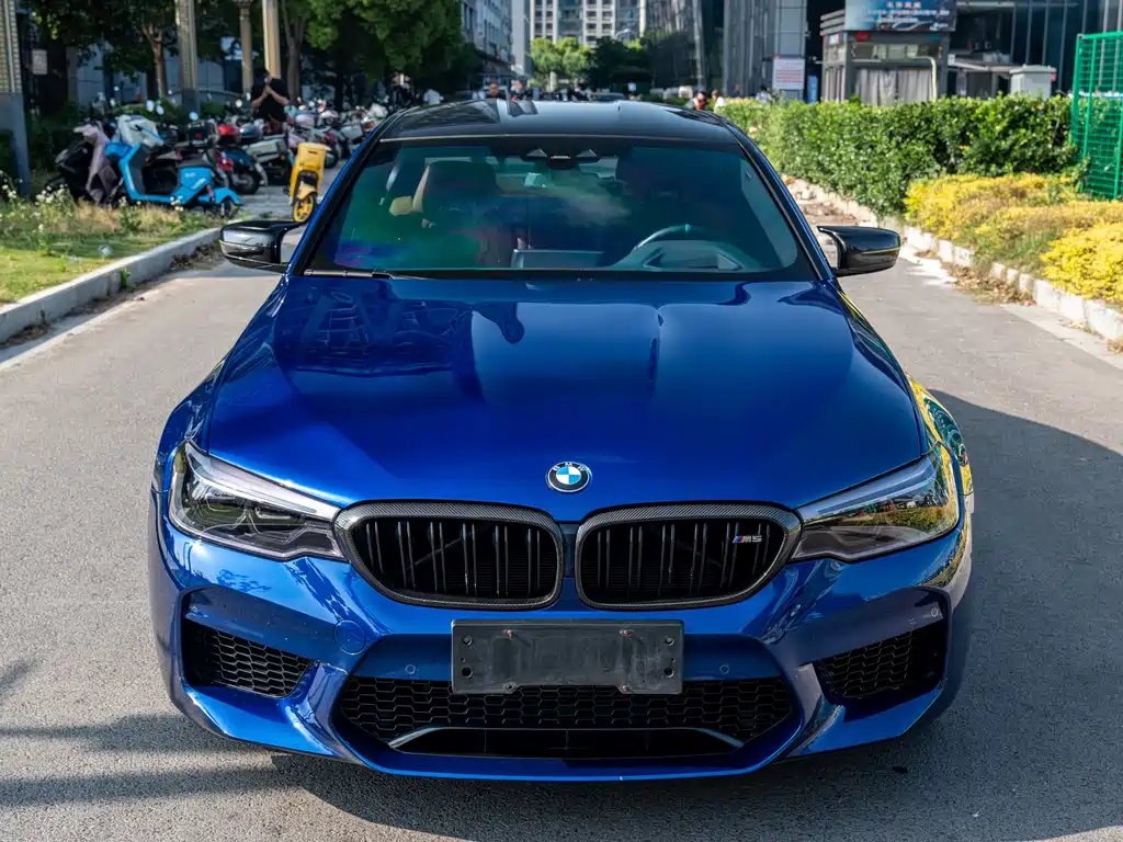 BMW M5 2019 — фото 2